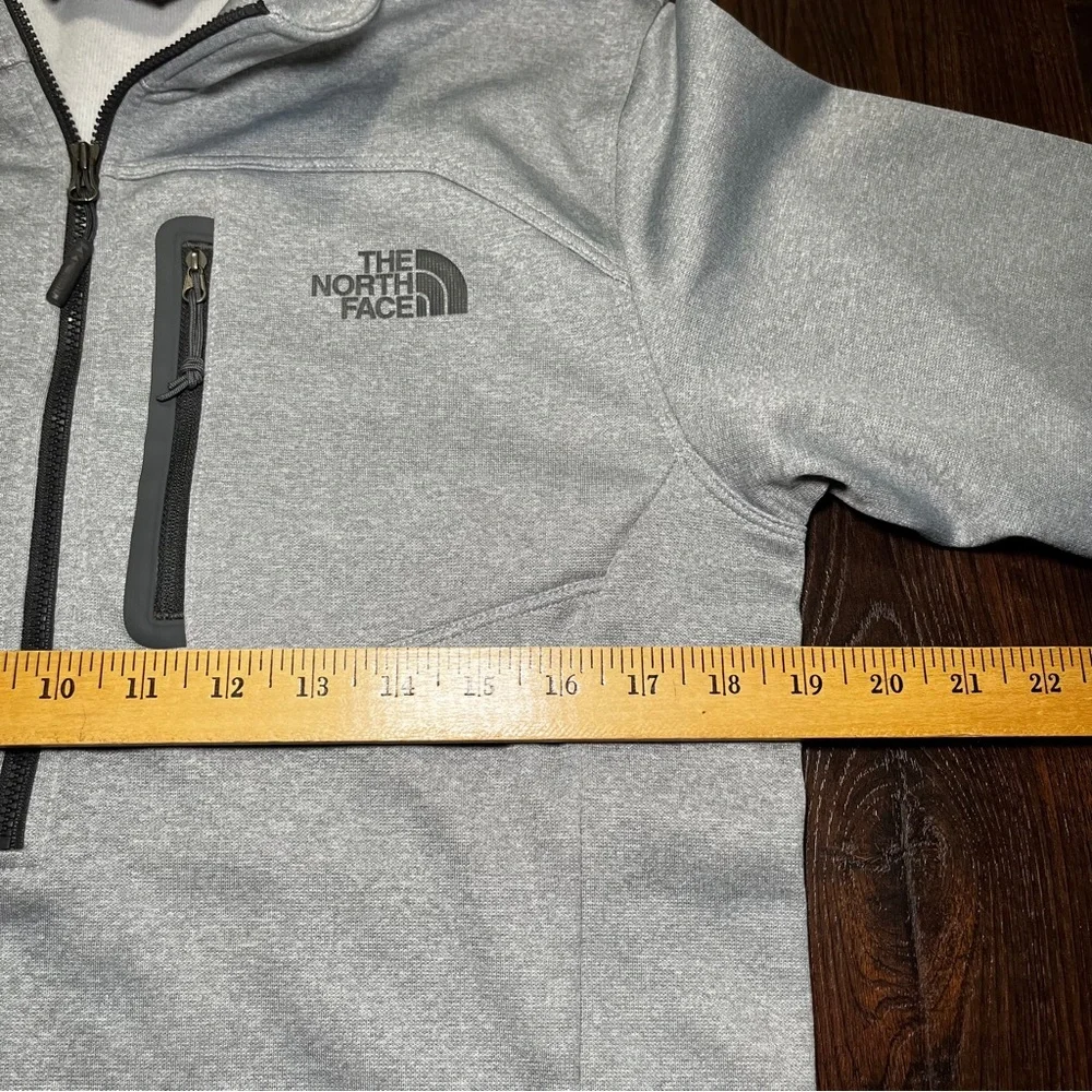 The North Face Light Gray Fleece Pullover