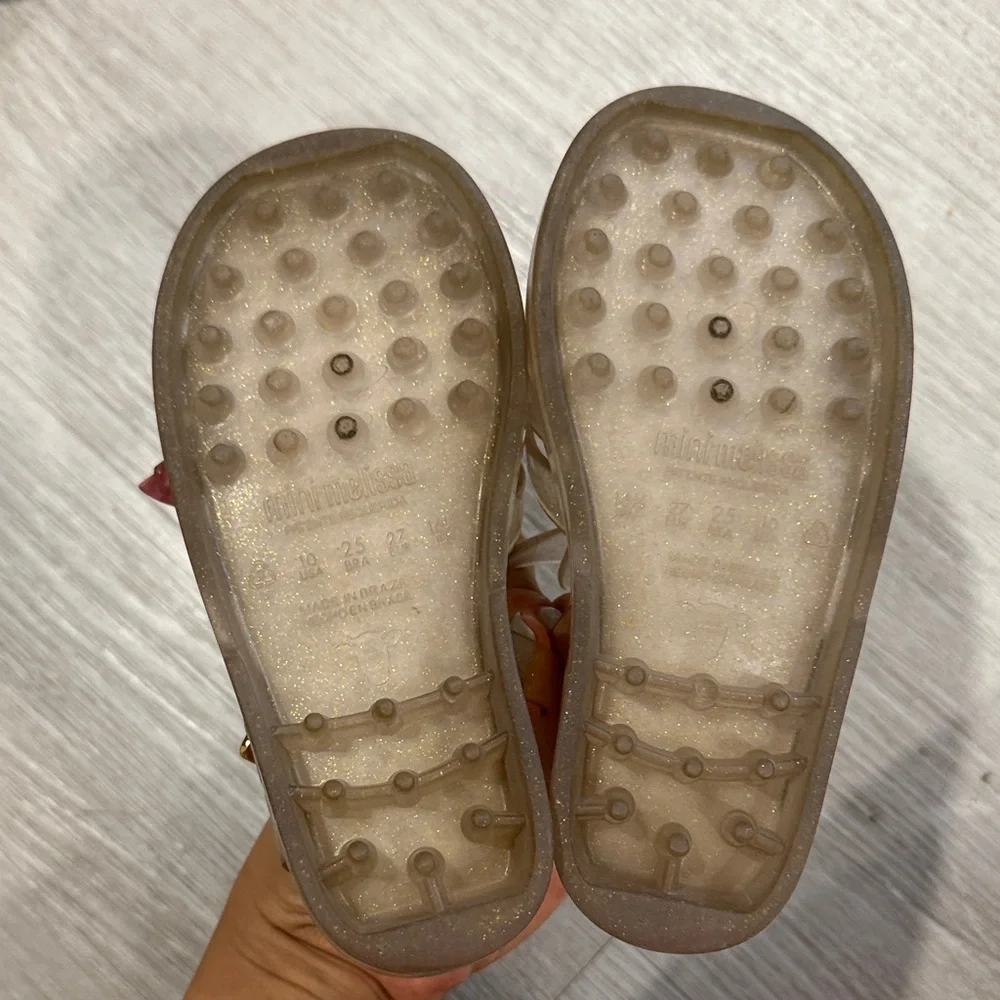 Mini Melissa size 10