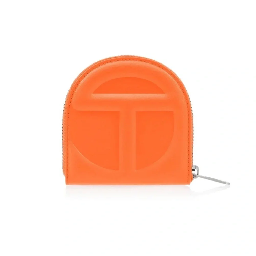 Telfar one semi