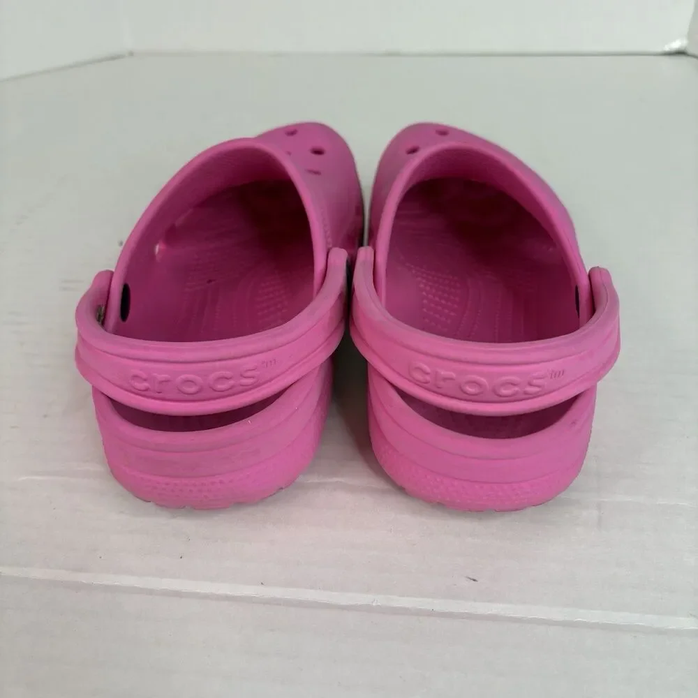 Crocs Girls Youth Size J5 Classic Clog Slip On Ultra Light Sandals Pink