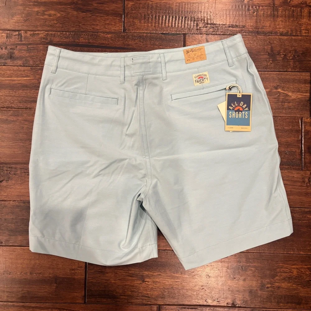 NWT Faherty Men’s All Day Shorts | Seafoam | 34 | 7” Inseam