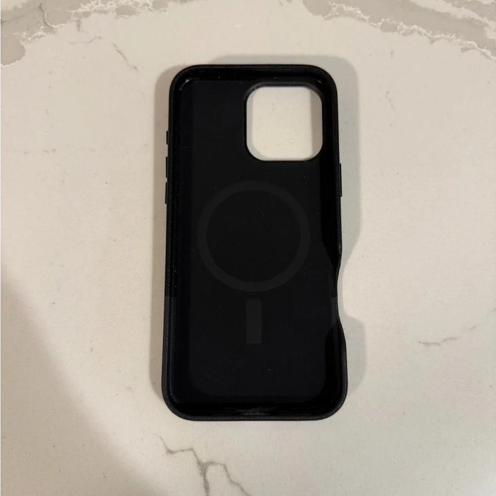 OtterBox Statement Series Cactus Leather Case for Apple iPhone 16 Pro Max
