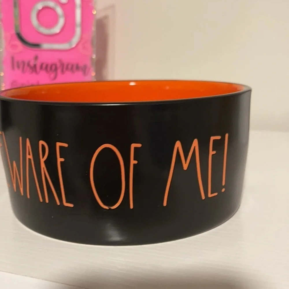 RAE DUNN HALLOWEEN DOG/CAT BOWL