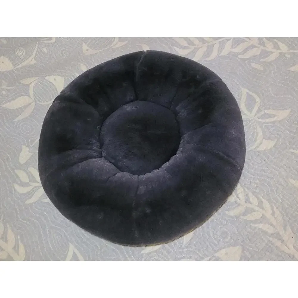 Dog Bed Susan Lanci 17