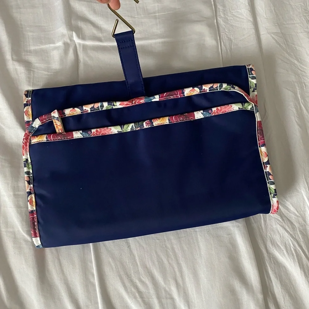 Hanging Storage | Hanging Toiletry Bag | Wall Organizer | Toiletry Travel Bag