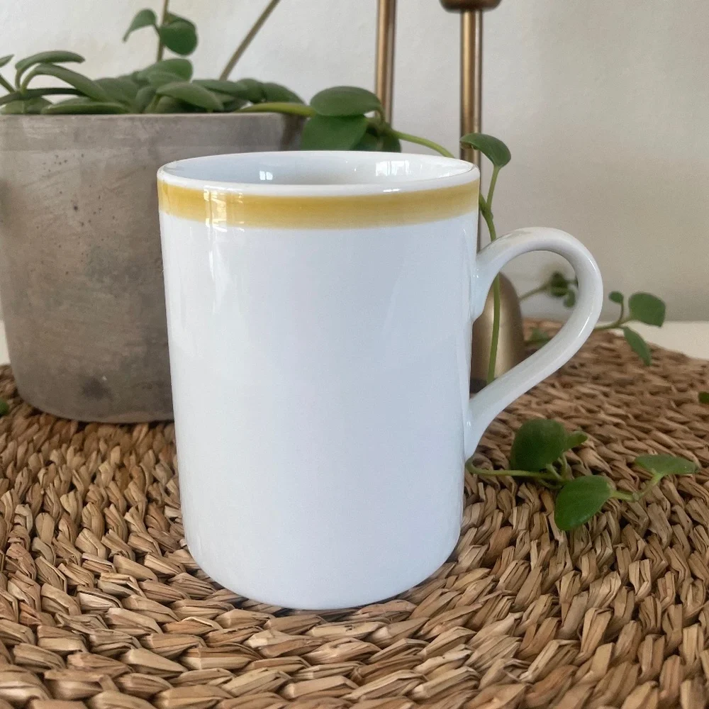 Williams Sonoma Brasserie Yellow Gold Tan Coffee Tea Mug Cup 4”x3.25” RARE HTF!