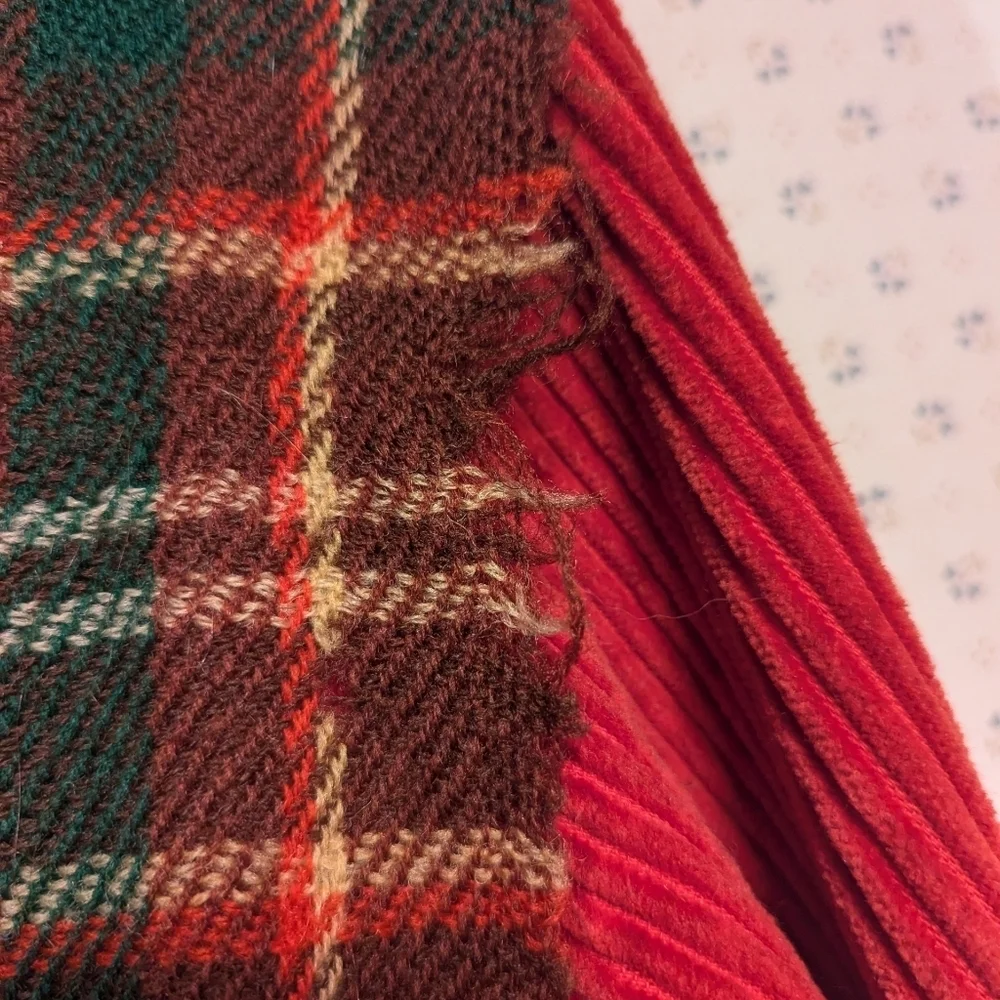 Vintage wool scarf