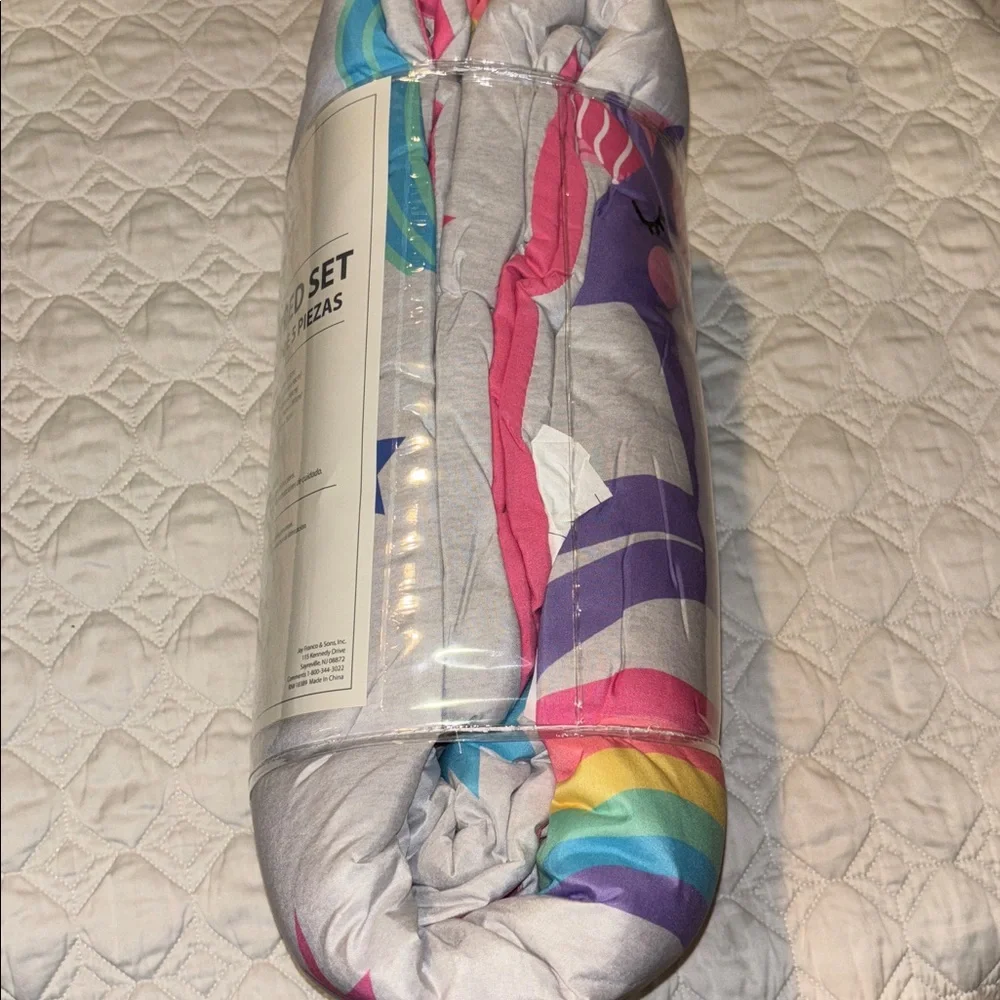 Jay Franco pink comforter