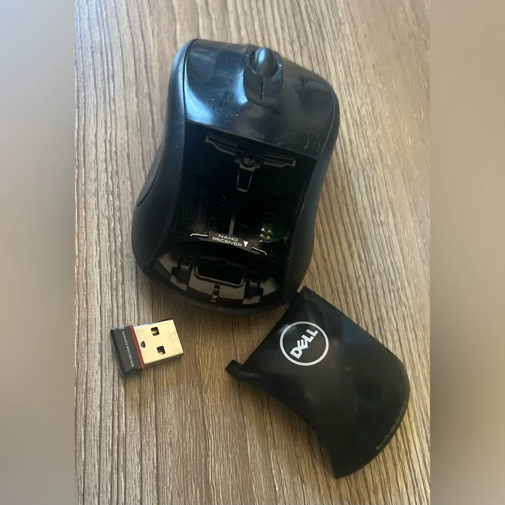 Dell Black Wireless Mouse