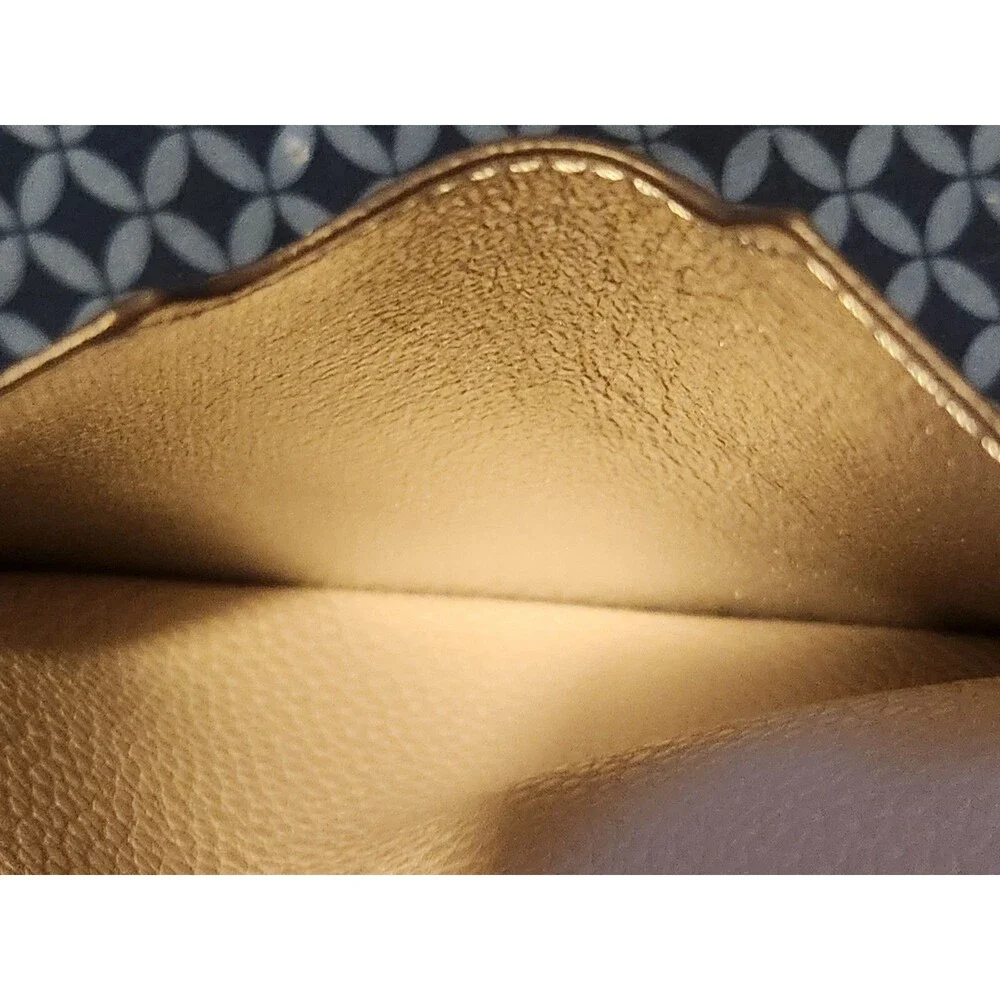 Steve Madden very good