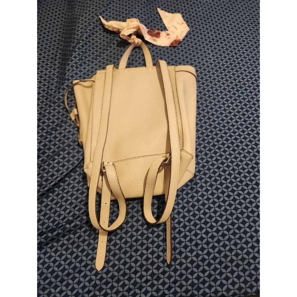 Steve Madden very good