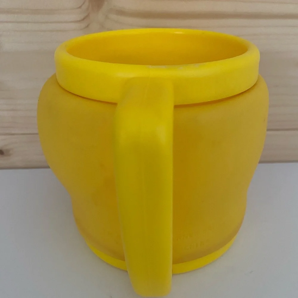 1992 Tweety Bird Looney Tunes Mug Hard Plastic Yellow Coffee Mug Vintage