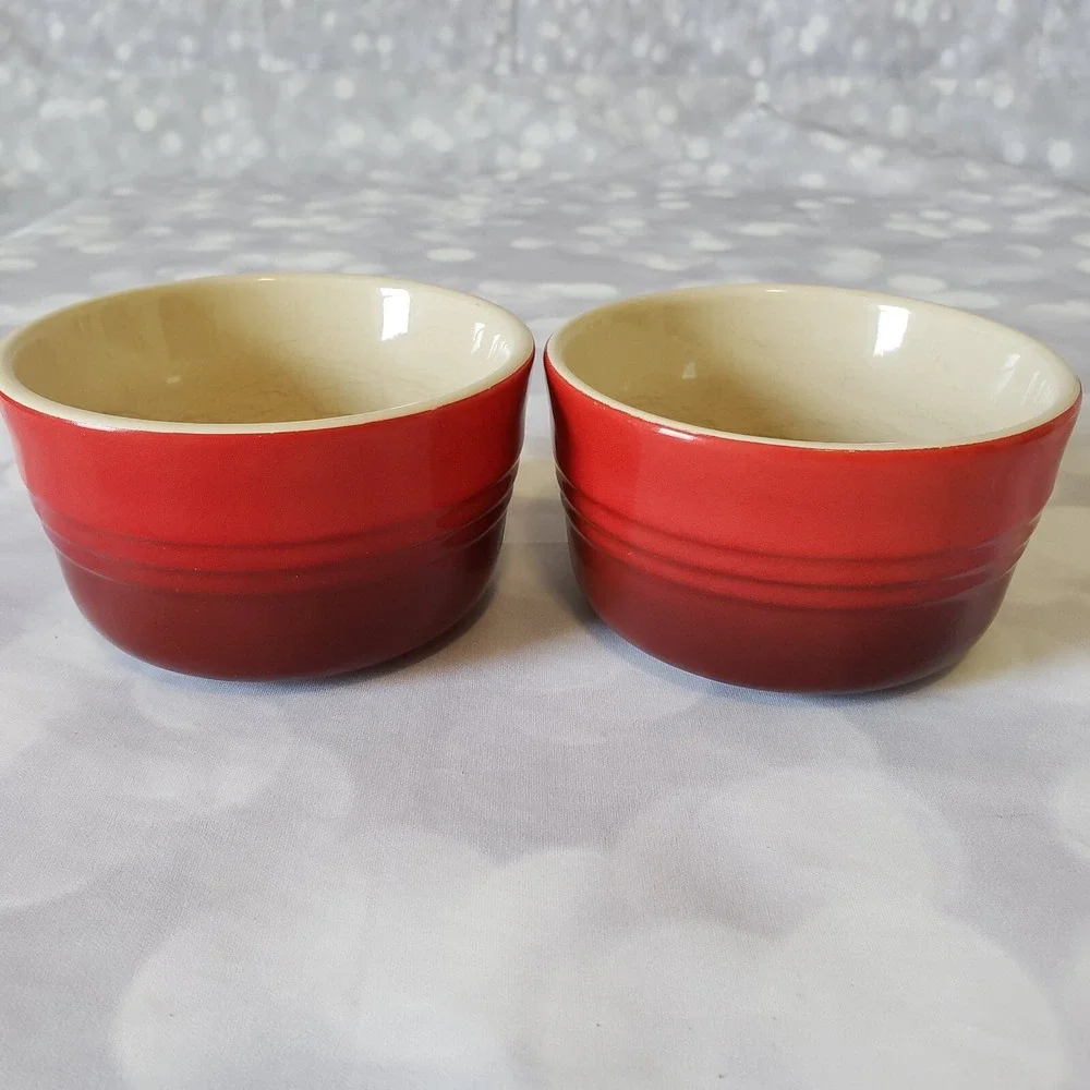 Le Creuset Custard Cup Ramekin Stoneware Set Of 2 Not Matching Red 11-03 & 15-16