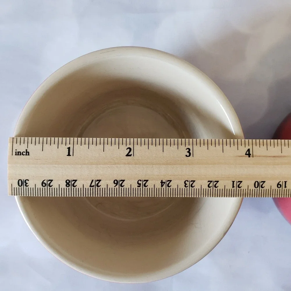 Le Creuset Custard Cup Ramekin Stoneware Set Of 2 Not Matching Red 11-03 & 15-16