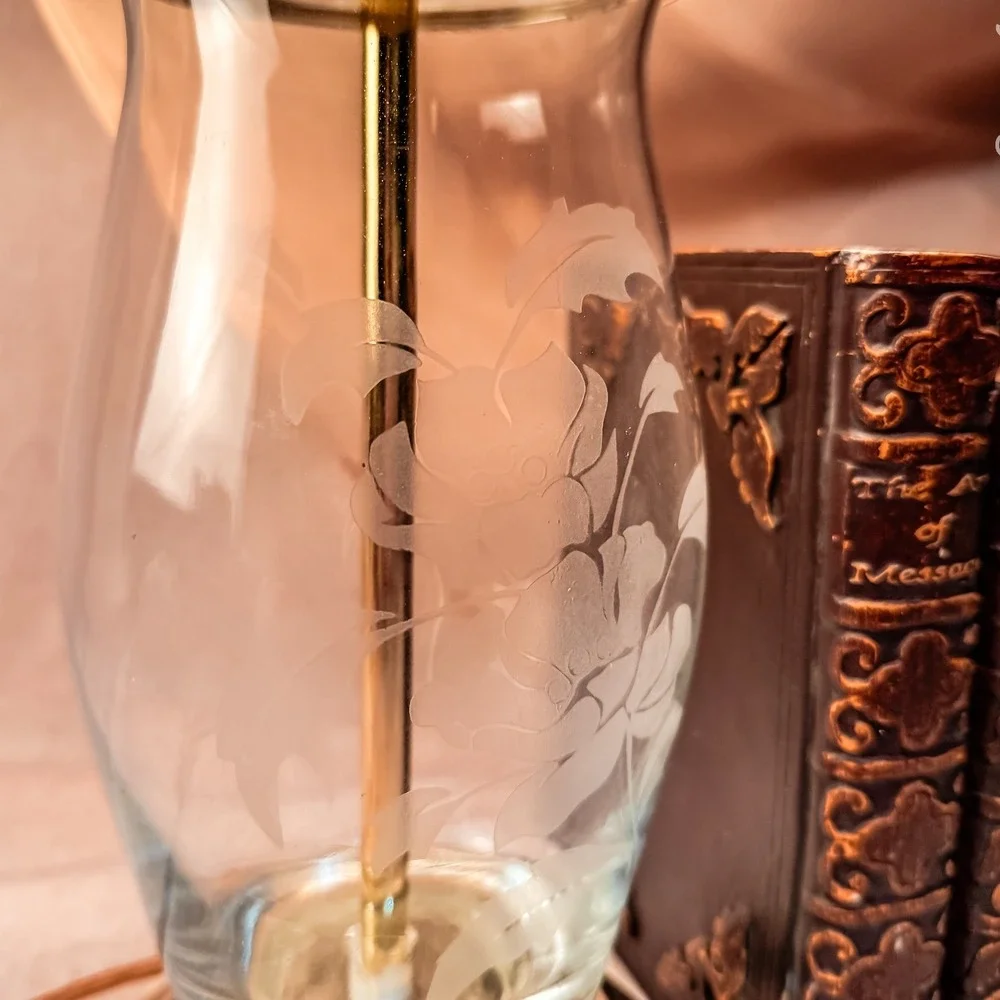 N/A vintage lamp