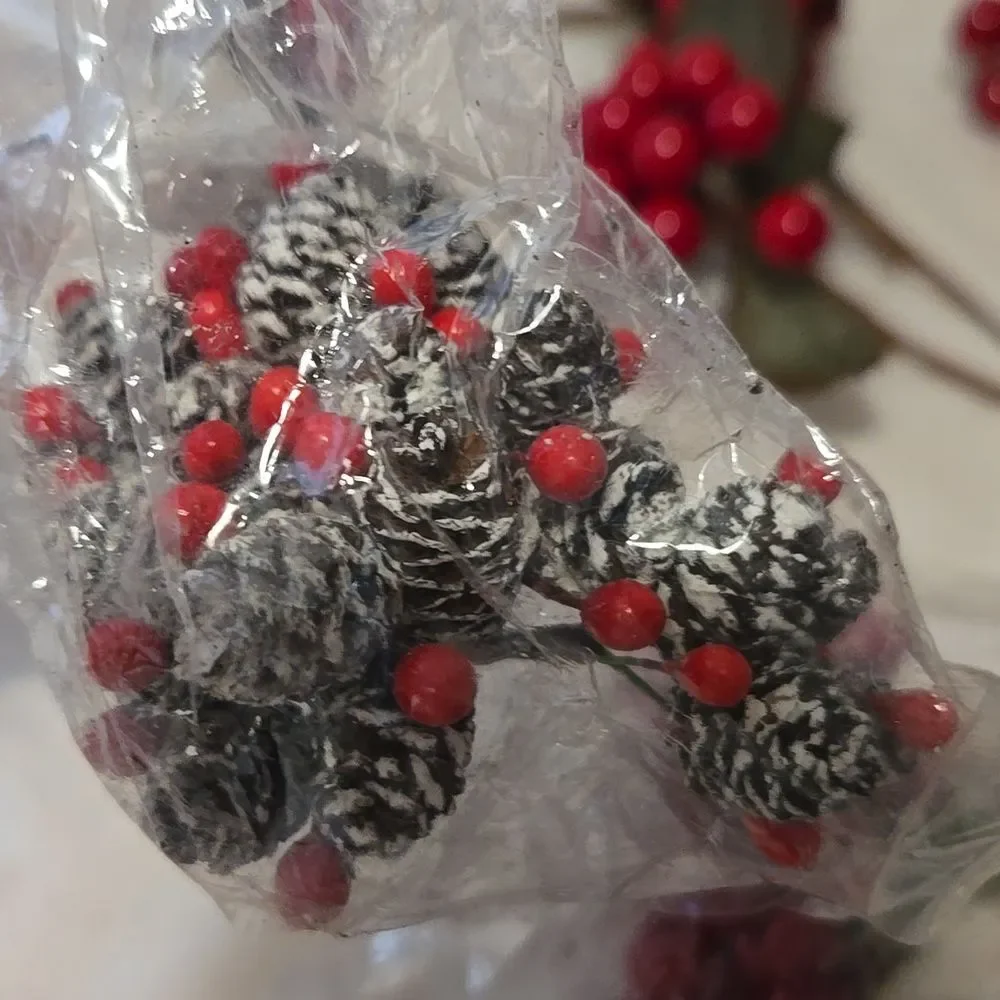 Red Berries Artificial Fake For Decoration