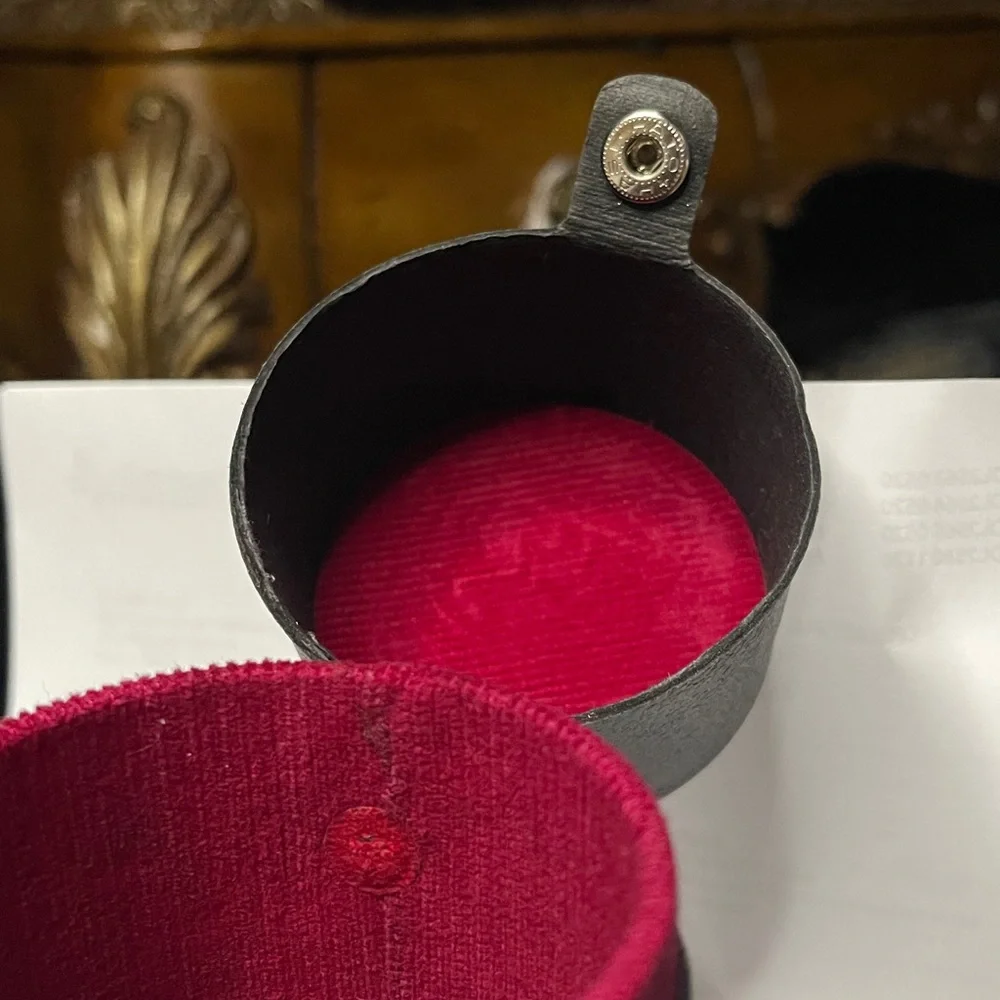N/A vintage red