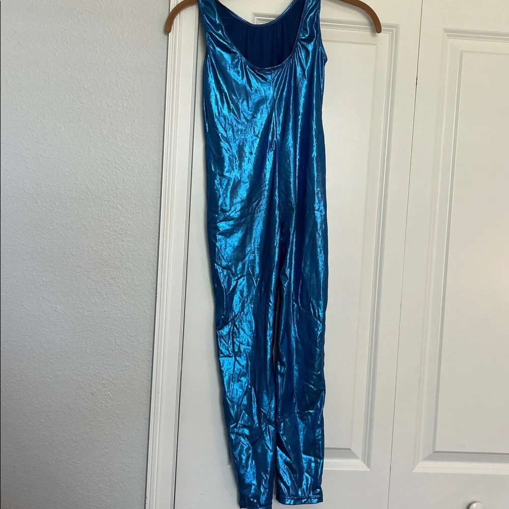 Iefiel vibrant blue