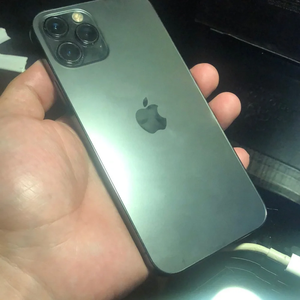 Apple iPhone  12 Pro unlocked - Sleek Gray Finish nice condition
