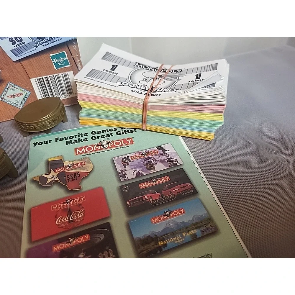 1999 Looney Tunes Monopoly Official Classic Cartoon Limited Edition Vtg