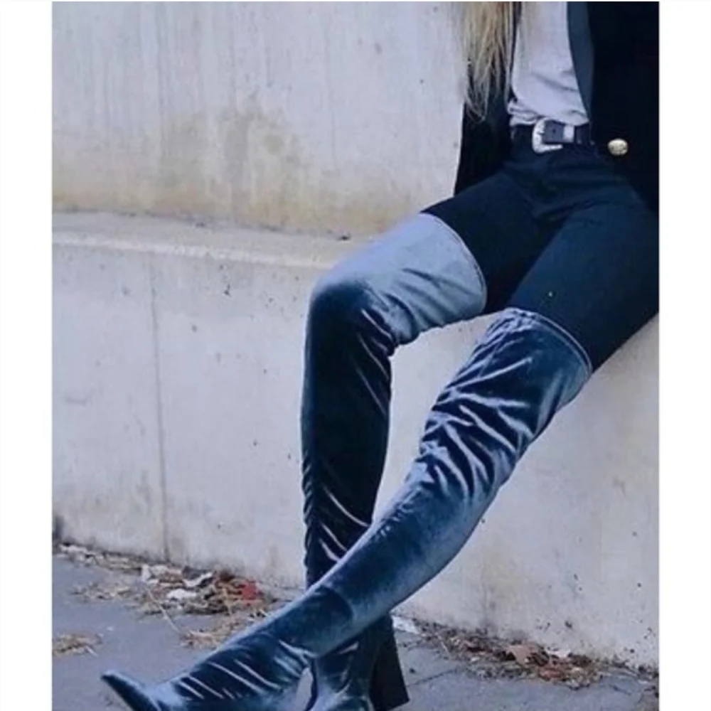 Zara elegant over