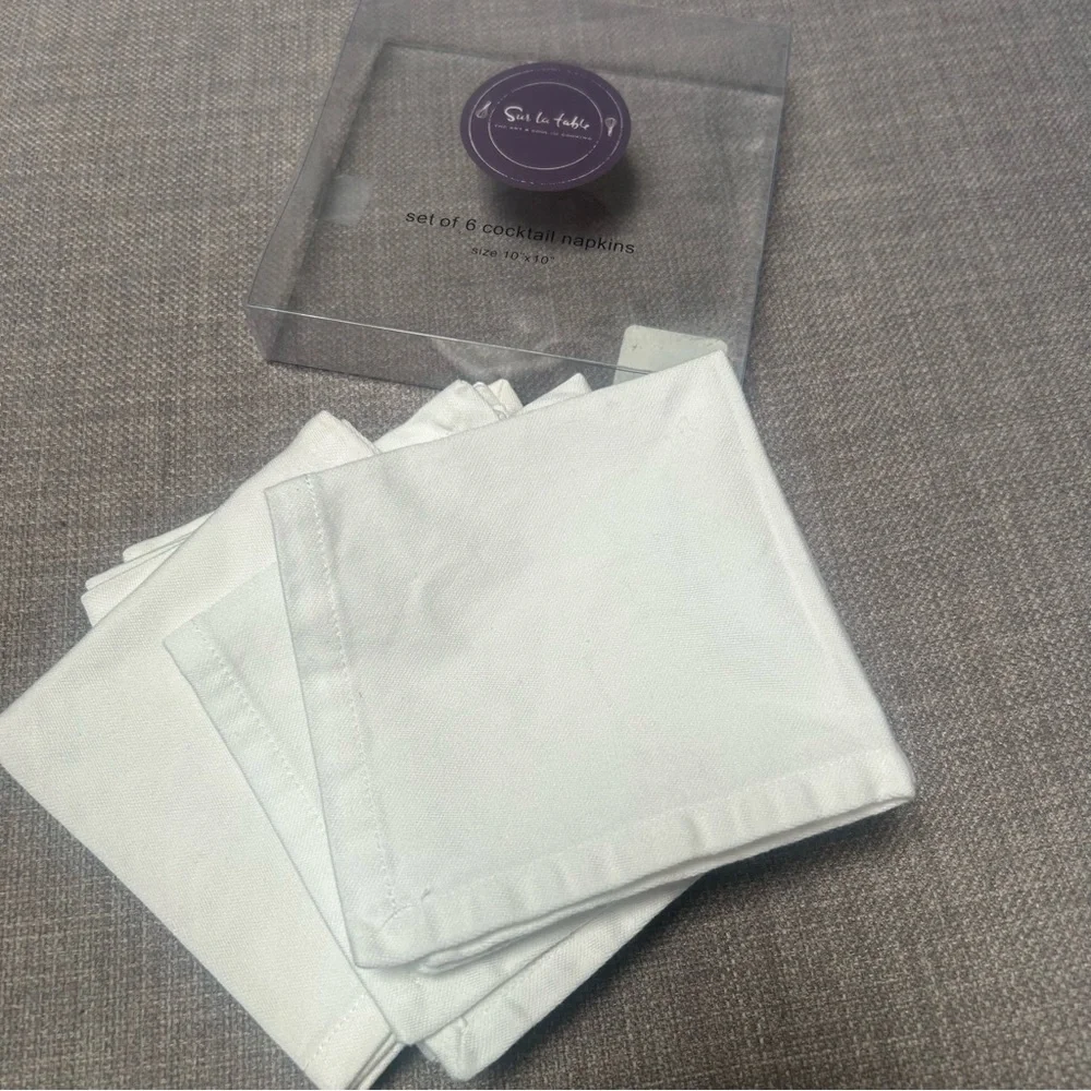 SUR LA TABLE 10-pcs Classic White Cotton ‘TOSS’ Cocktail Napkins #1001255
