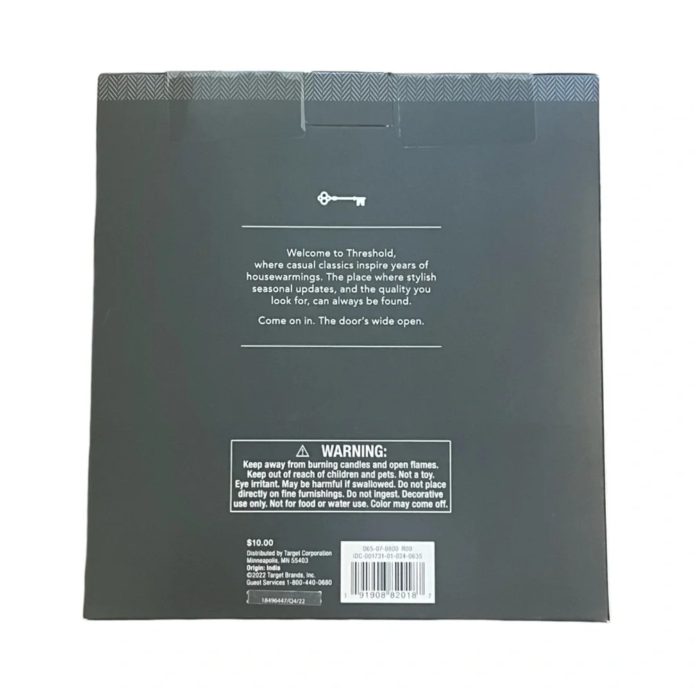 Threshold Vase Filler