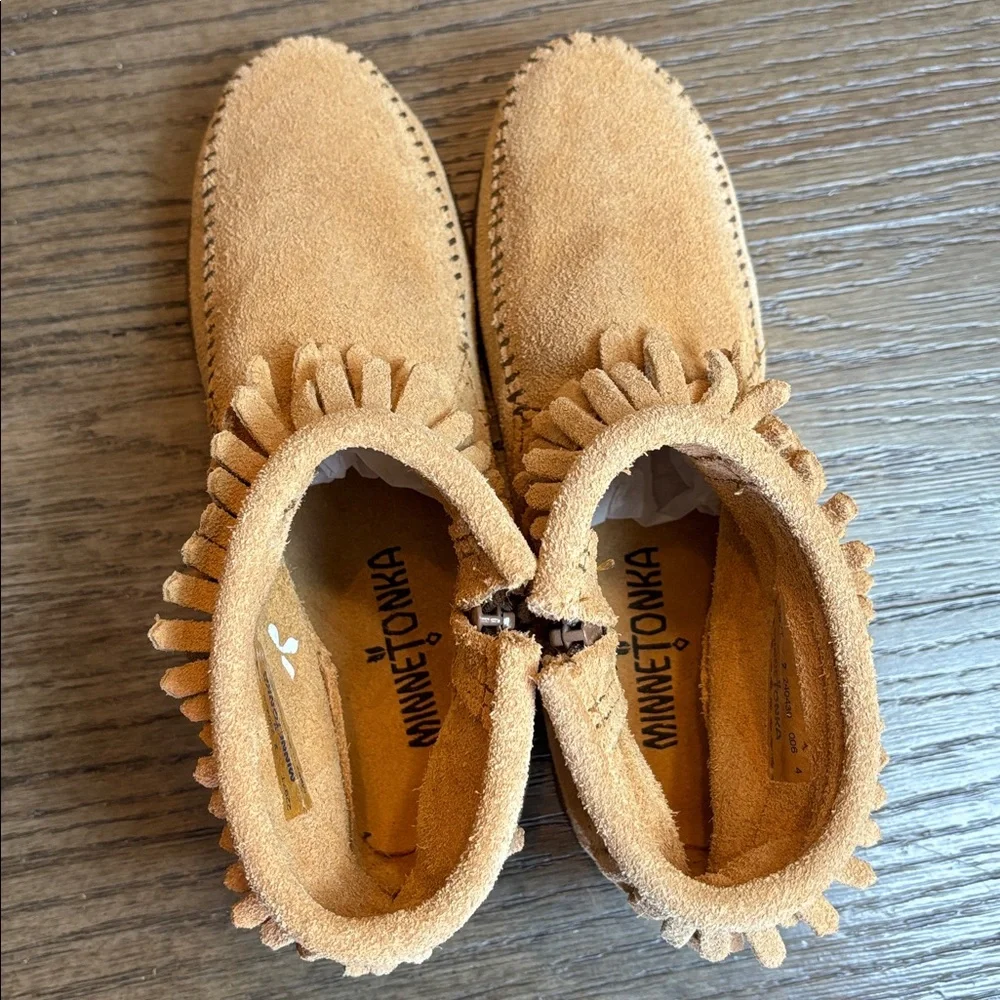 Minnetonka classic suede