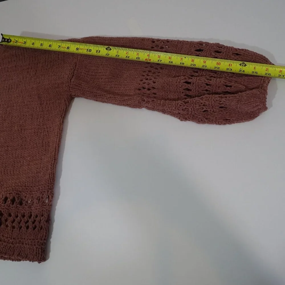 Cupio chest open neckline