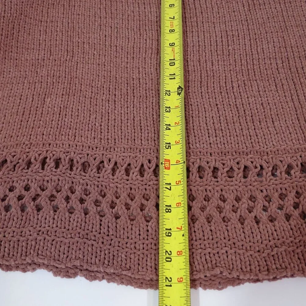 Cupio knit intricate