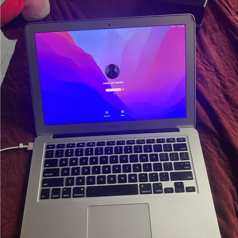 Apple elegant sleek