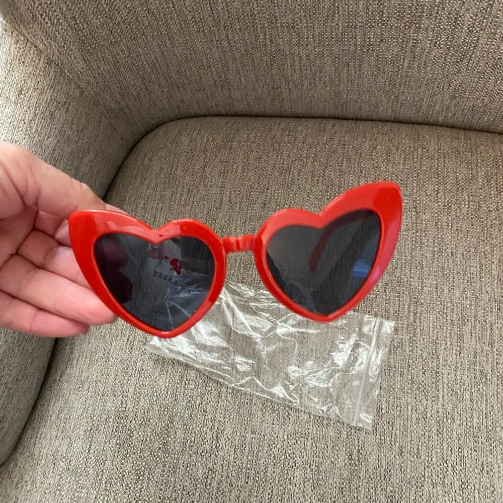 Kids New Red Heart-Shaped Sunglasses