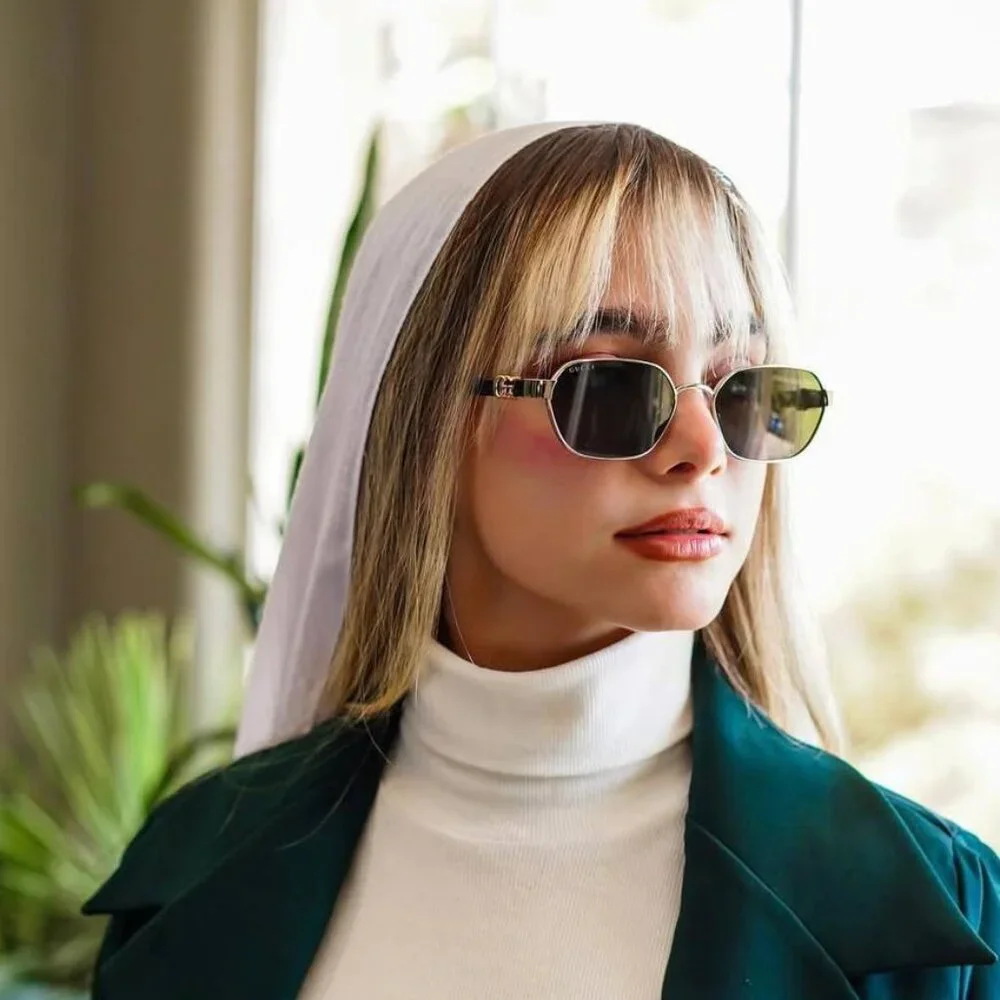 Gucci GG1593S 001 Sunglasses Endura Gold Oval Frame, Grey Lenses