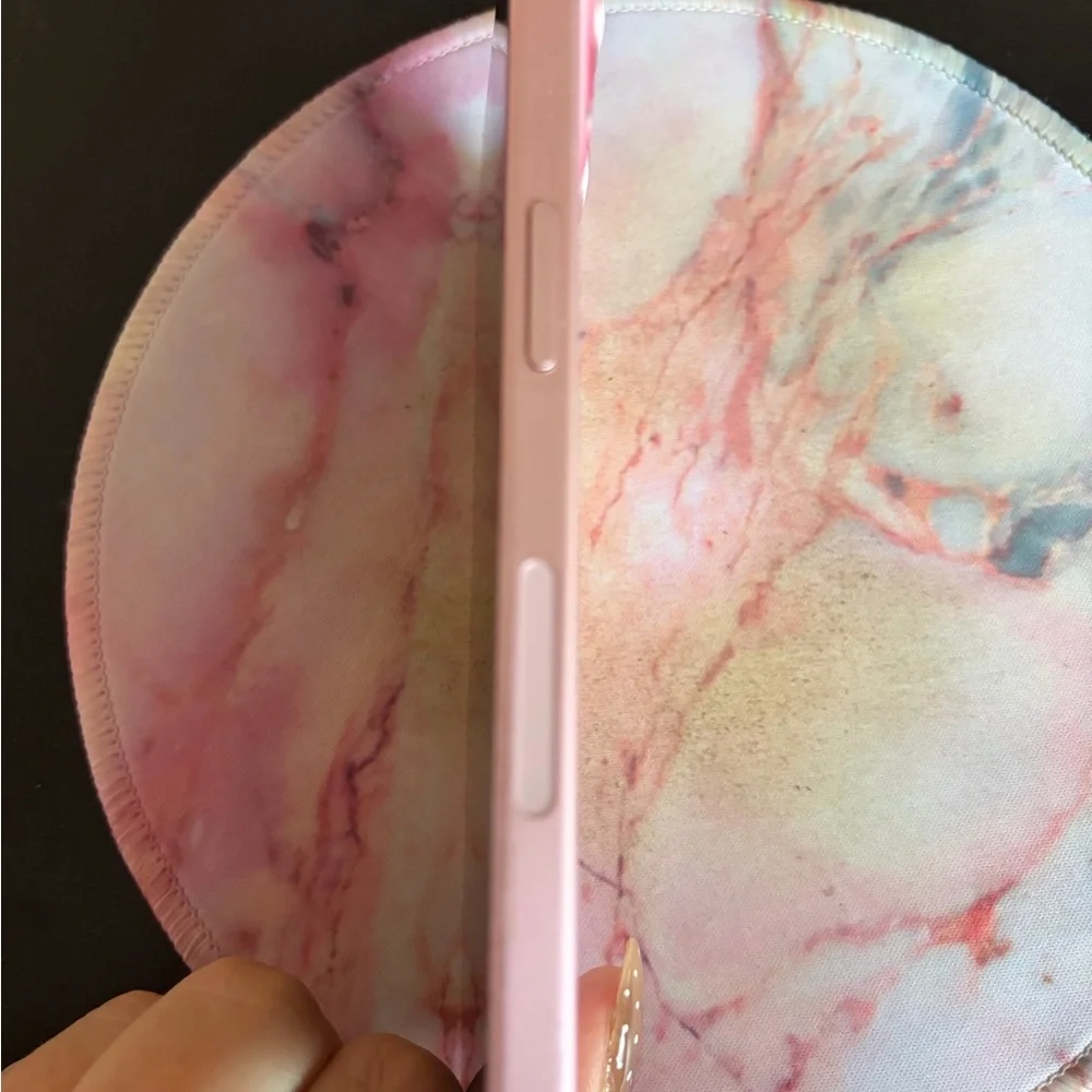 Apple iPhone 15 Blush Pink Smartphone