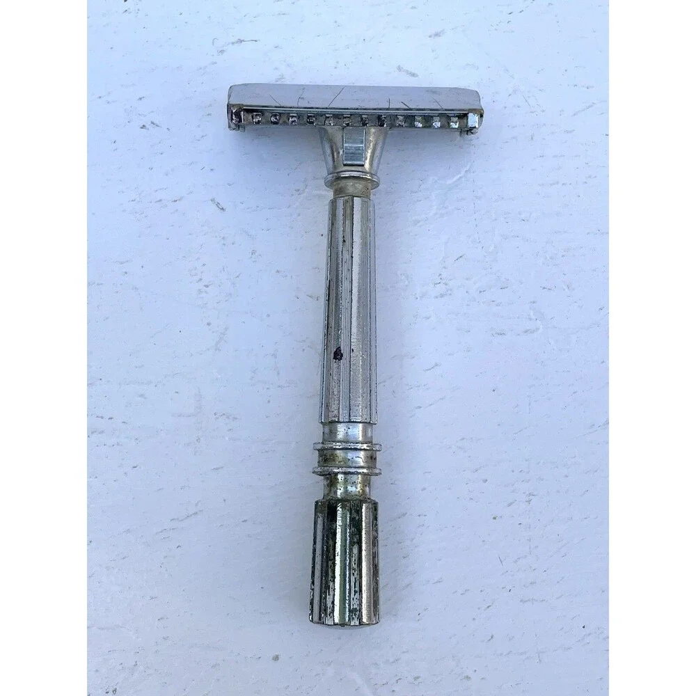 Schick display packaging blade