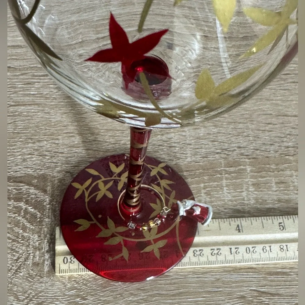 Pier 1 Hand Painted Floral Designs Gold Leaf Glass Water Goblet Set of 7 Glasses