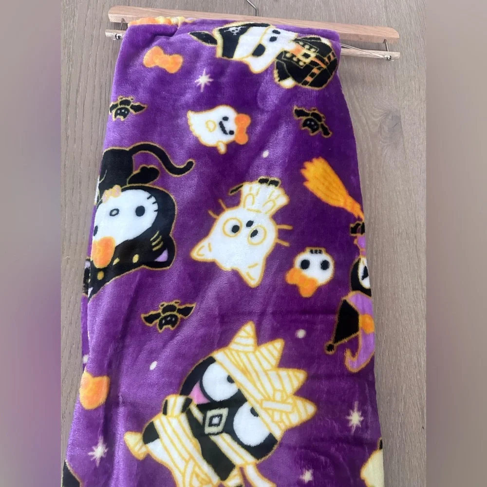 Purple Hello Kitty Halloween Theme Blanket 50
