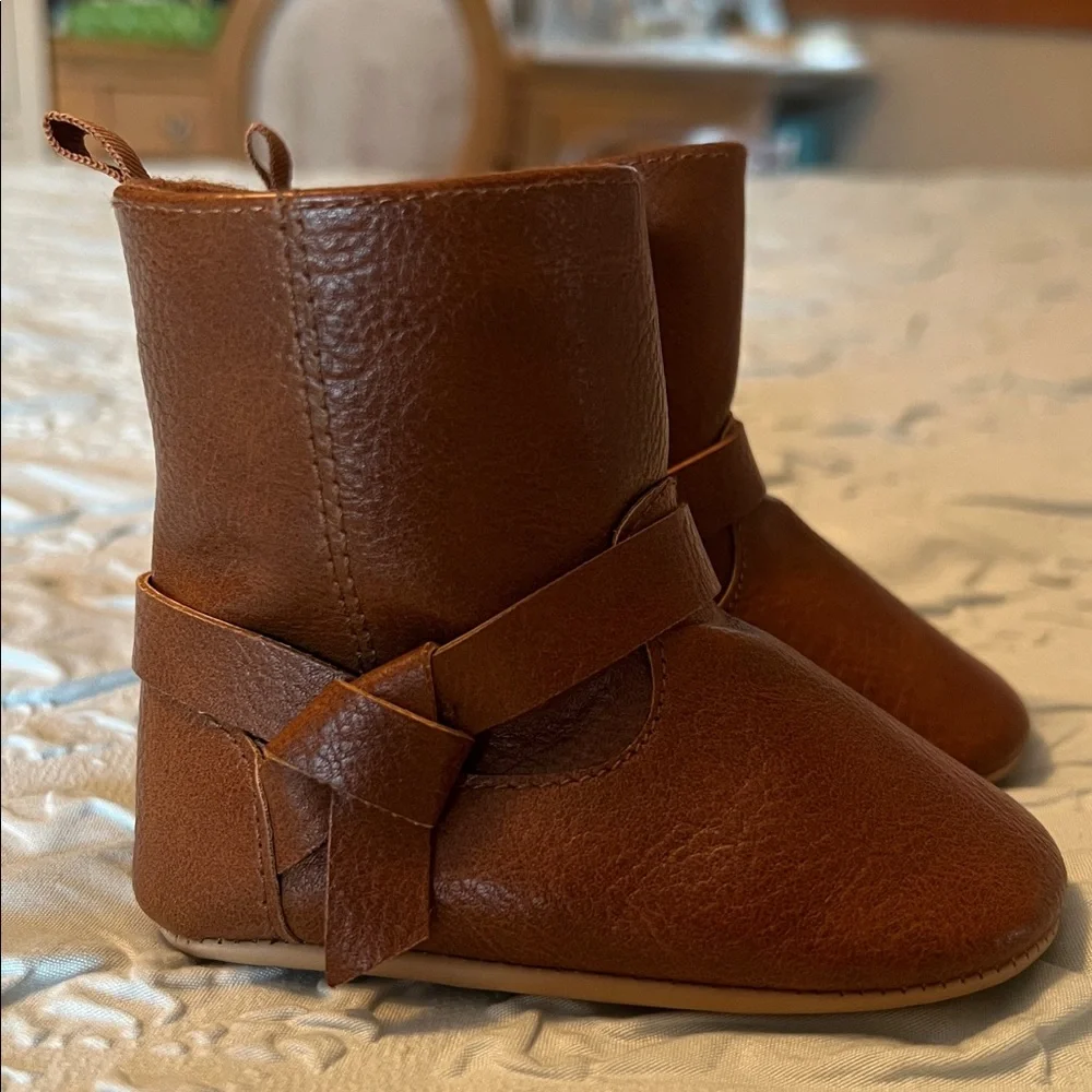 Baby Booties - 6-12 Months