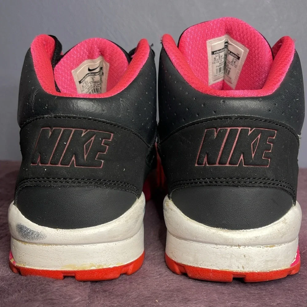 Nike box used 5y
