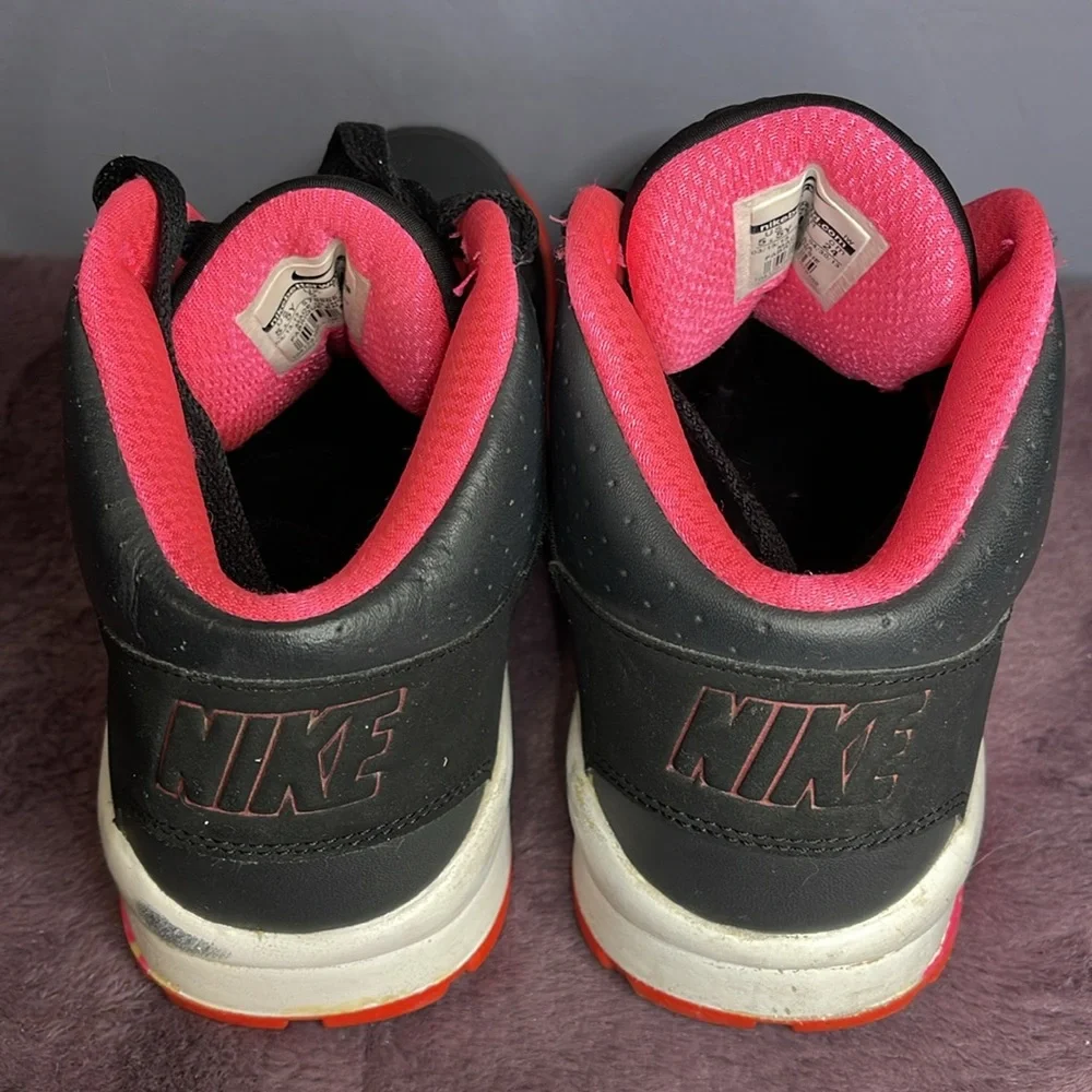 Nike size used 5y