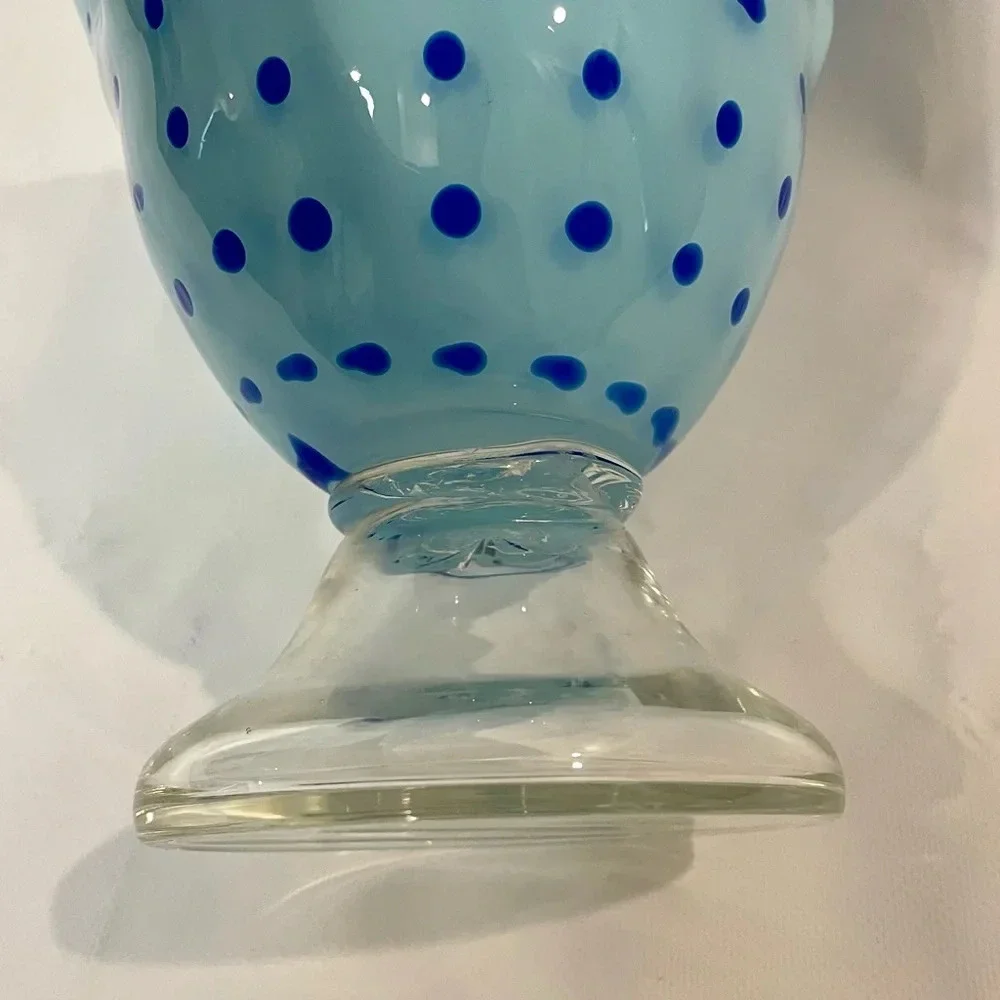 No brand blue polka