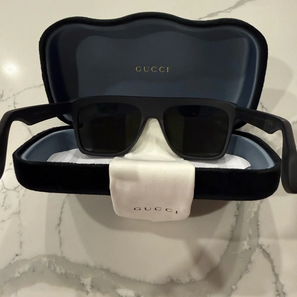 Gucci out length