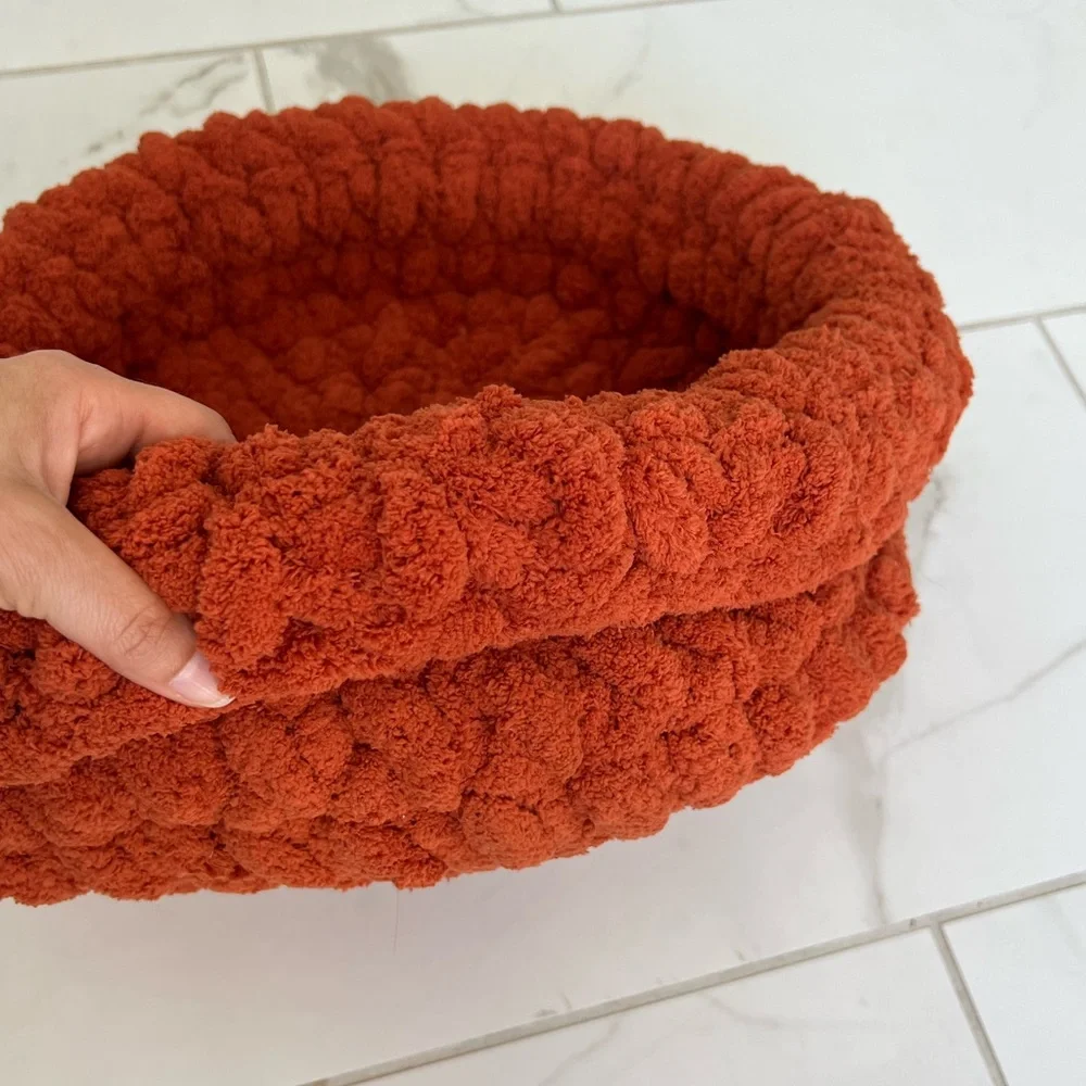 Handmade Super Soft Chenille Pet Basket