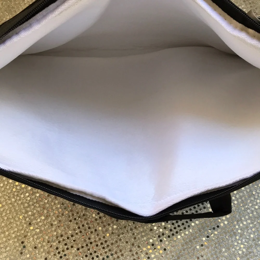 Ishare laptops case with straps