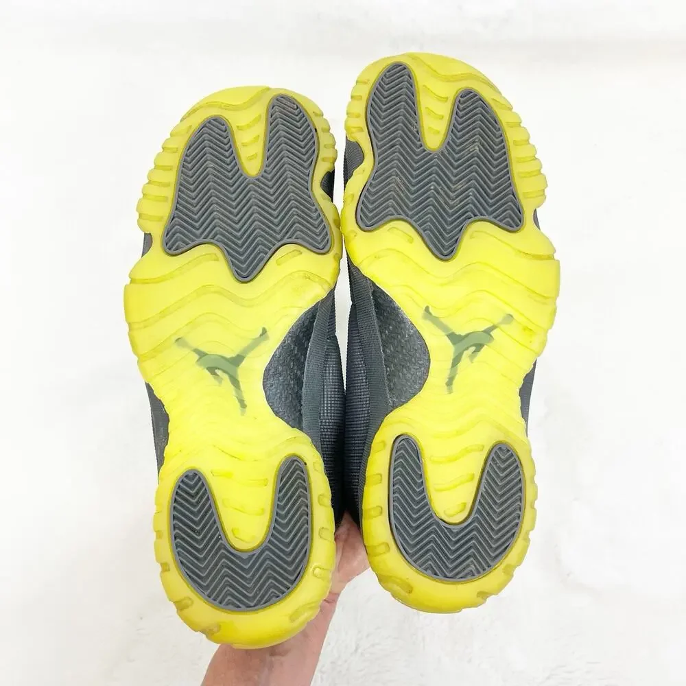 Nike Air Jordan Future Sneakers Shoes Dark Grey Volt 656503-025 Mens Size 10.5