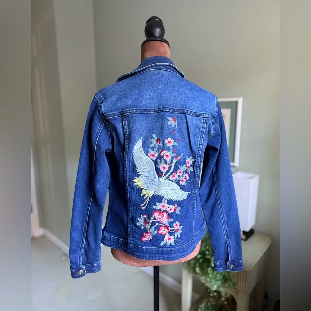 DG2 by Diane Gilman true blue