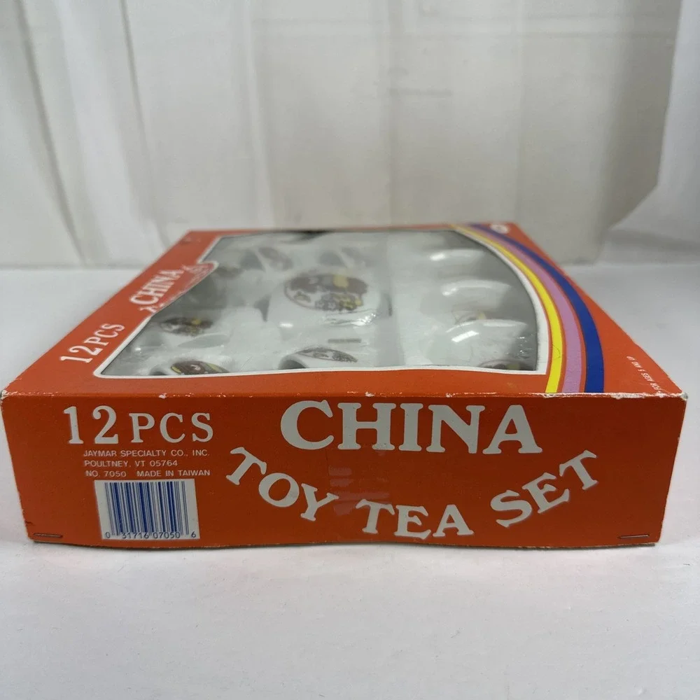 Vintage 1970's Childs Porcelain Jaymar Teddy Bear Tea Set 12 pc.