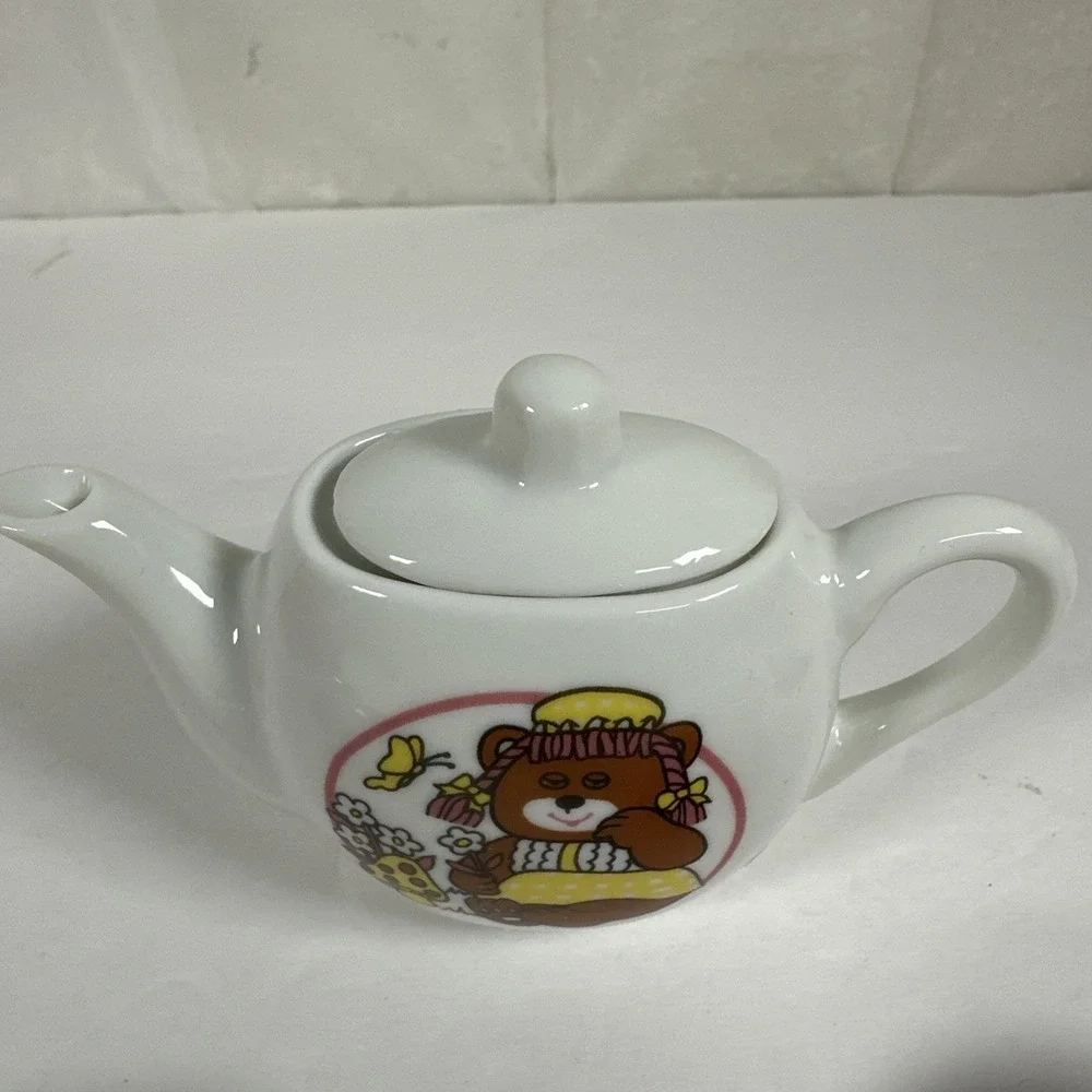 Vintage 1970's Childs Porcelain Jaymar Teddy Bear Tea Set 12 pc.