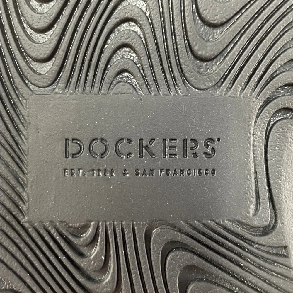 Dockers memory foam