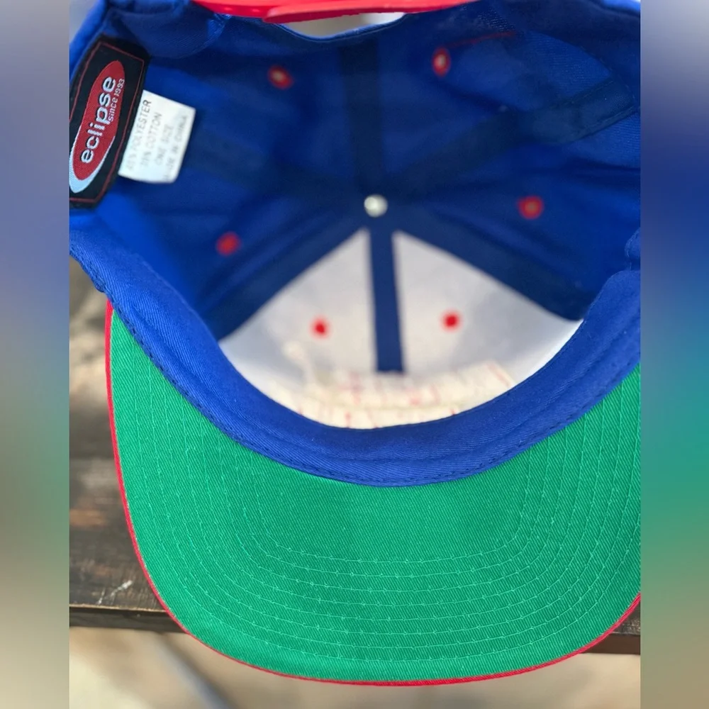 Eclipse blue red